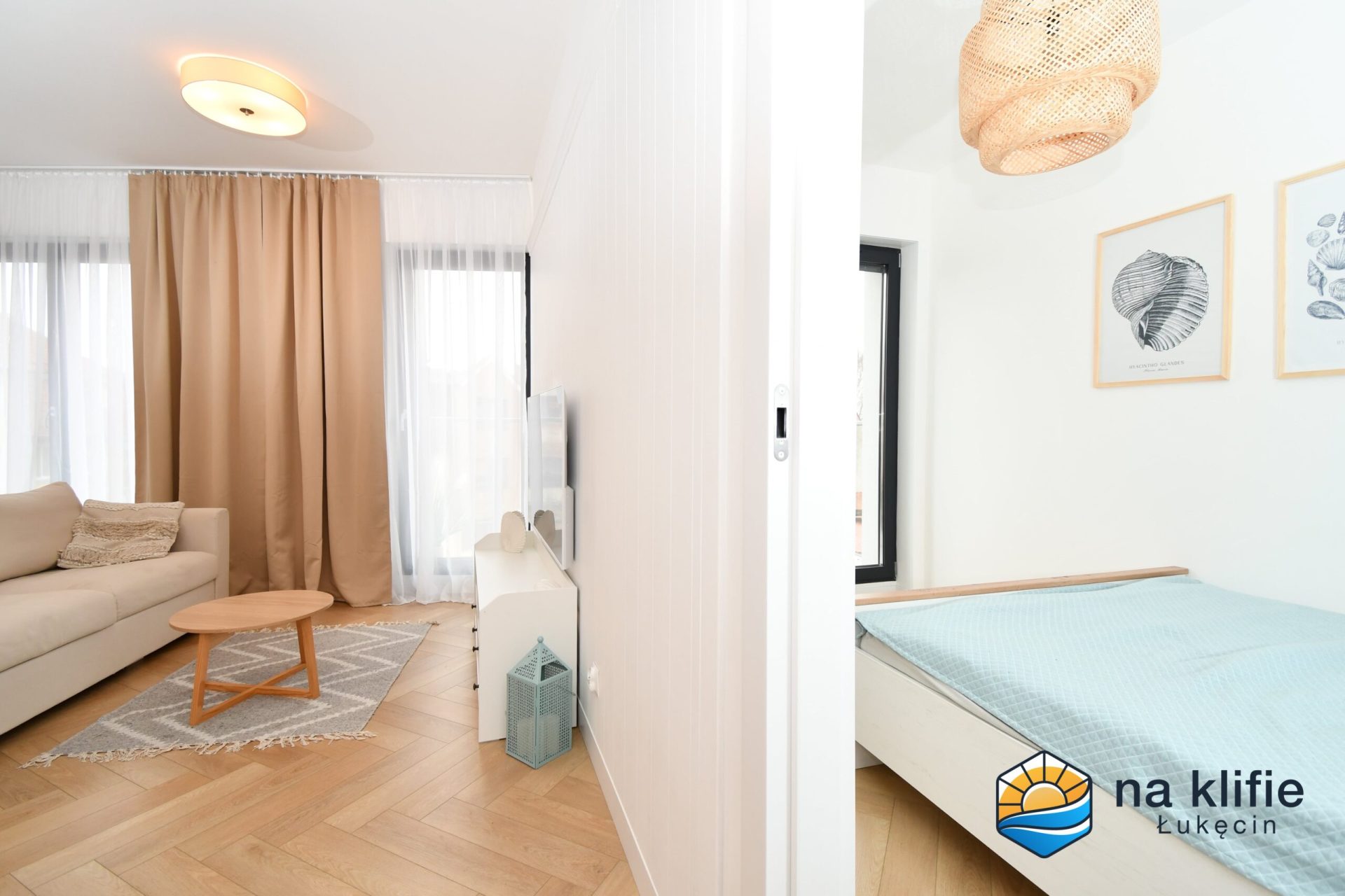 Bedroom, wardrobe and lighting